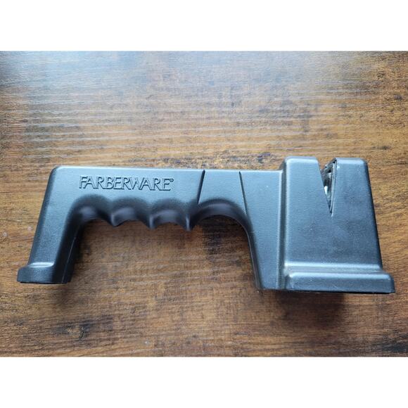 Farberware Black Edgekeeper Knife Sharpener - Taiwan - Picture 1 of 5